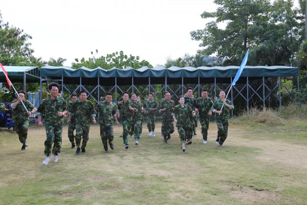 鴻嘉利新能源_厚積薄發(fā)_贏勝2021(圖6) 鴻嘉利新能源_厚積薄發(fā)_贏勝2021(圖6)